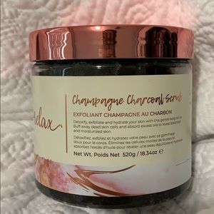 Champagne Charcoal Scrub